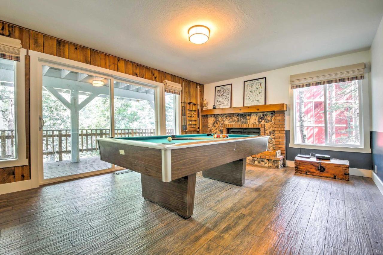 Gorgeous Lake Arrowhead Retreat Game Room And Deck Exterior photo